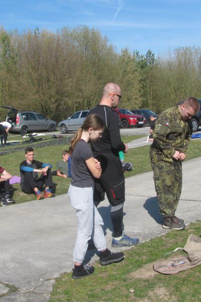 Cenově zvýhodněné základní kurzy PARAŠUTISMU